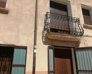 Exterior view of Duplex for sale in Palenzuela