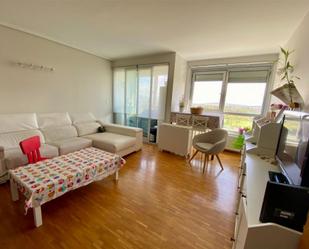 Living room of Flat for sale in Vitoria - Gasteiz  with Terrace, Storage room and Community parking