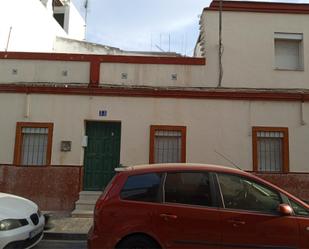 Exterior view of Single-family semi-detached for sale in San Juan de Aznalfarache