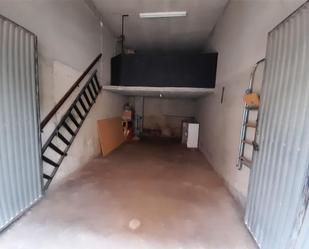 Garage for sale in Toro