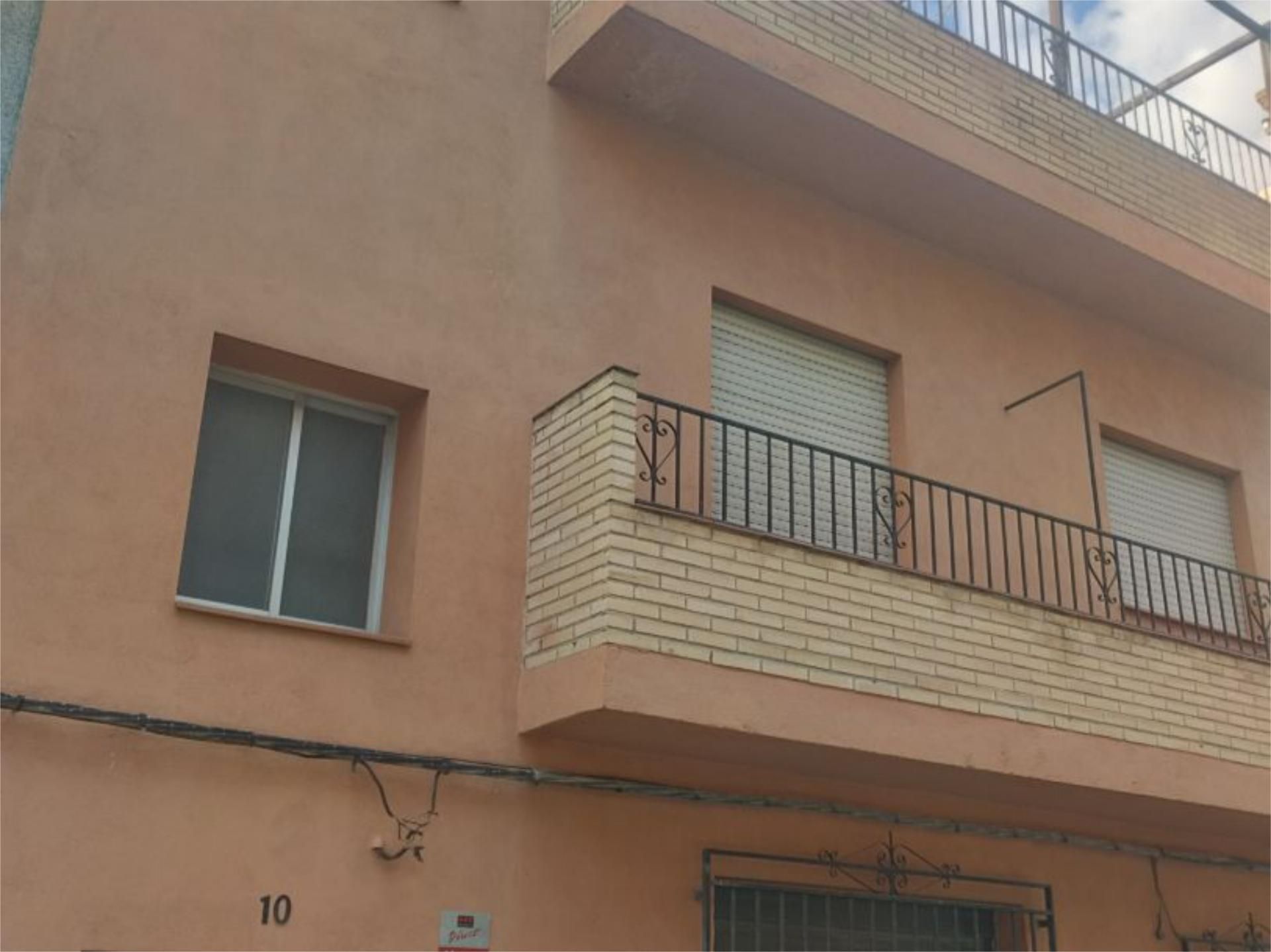 Exterior view of Single-family semi-detached for sale in  Granada Capital  with Terrace