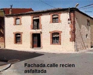 Exterior view of House or chalet for sale in Fuenterrebollo