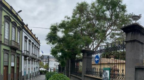 Foto 2 de Casa adosada en venta en Calle Pérez Galdós, 2, Arucas Casco, Las Palmas