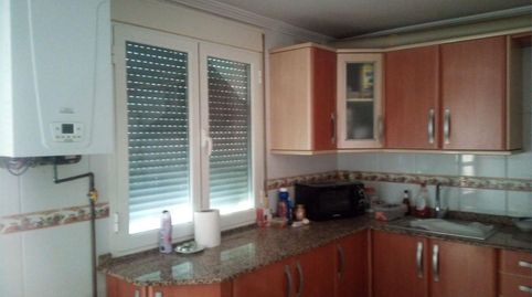 Foto 5 de Casa adosada en venta en Calle Calderón de la Barca, 26, Benamaurel, Granada