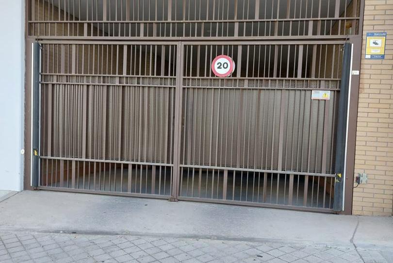 Garage for sale in Avenida de Islandia, 24, Zona Europa, Madrid - image 1 Photo 1 of Garage for sale in Avenida de Islandia, 24, Zona Europa, Madrid