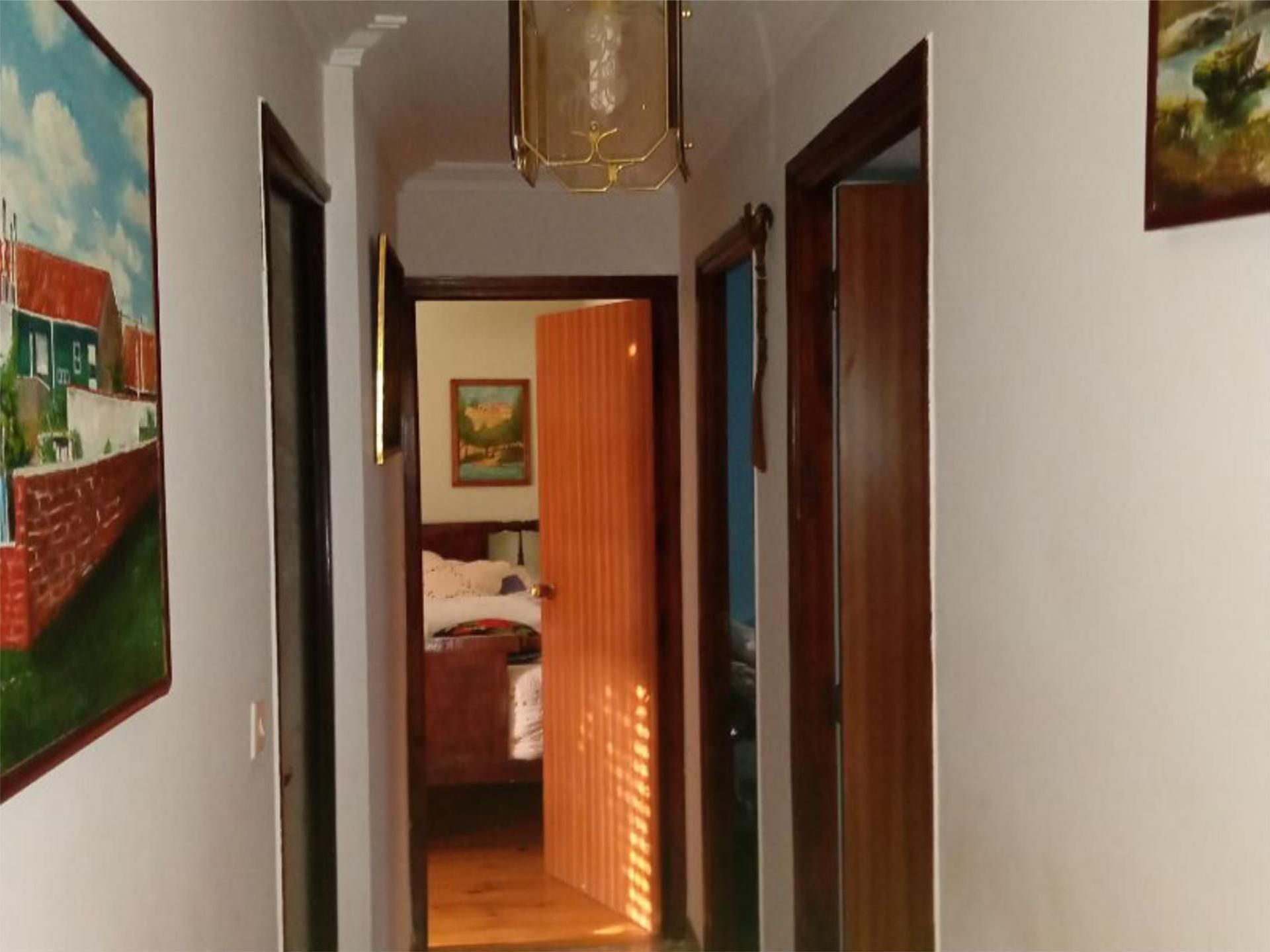 Casa adosada en venda en León Capital  amb Calefacció, Jardí privat i Parquet