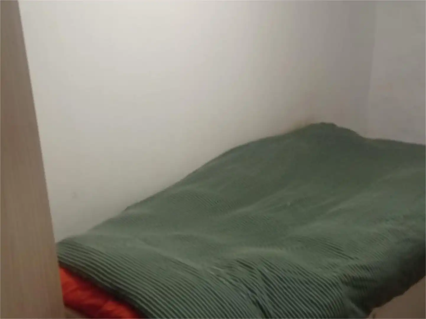 Casa adosada en venta en Calle Torrullon, 2, Lupiñén-Ortilla Habitación de Casa adosada en venta en Lupiñén-Ortilla con Calefacción y Balcón