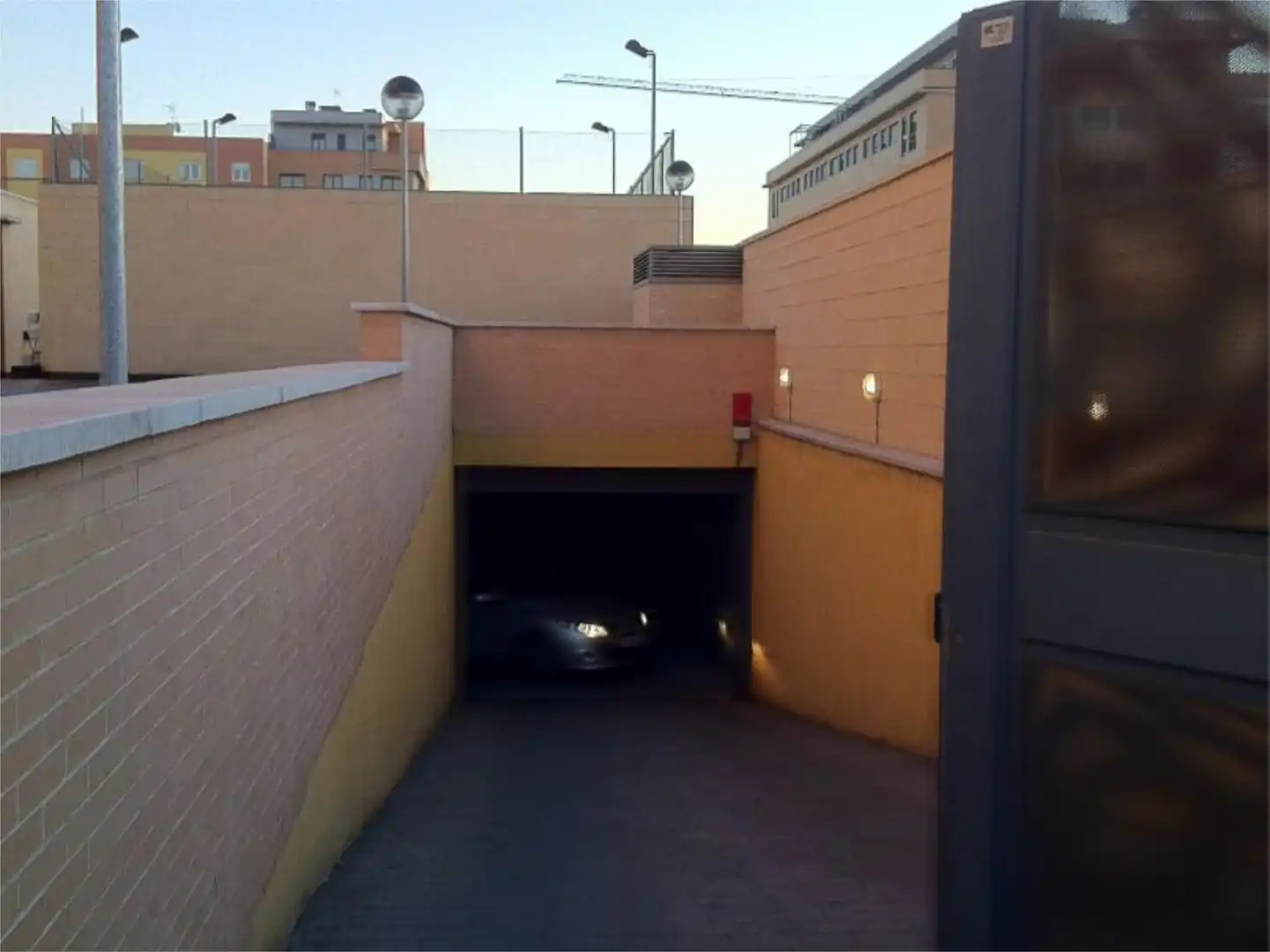 Piso en venta en Avenida de los Reyes Católicos, Nuevo Hospital Parking de Piso en venta en Ciudad Real con Calefacción, Jardín privado y Parquet