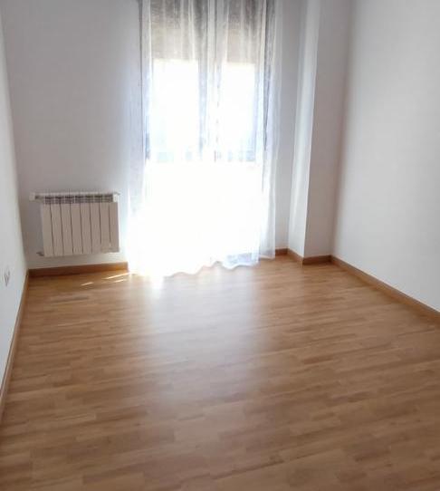 Duplex for sale in Mora, Toledo - image 1 Photo 1 of Duplex for sale in Mora, Toledo