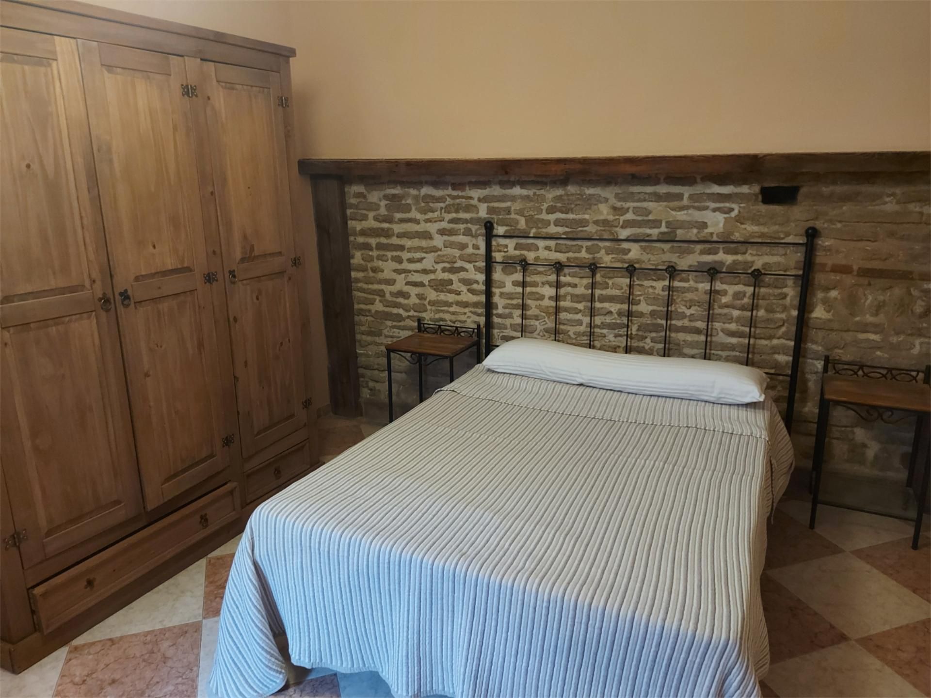 Dormitori de Apartament de lloguer en  Córdoba Capital amb Aire condicionat, Calefacció i Moblat