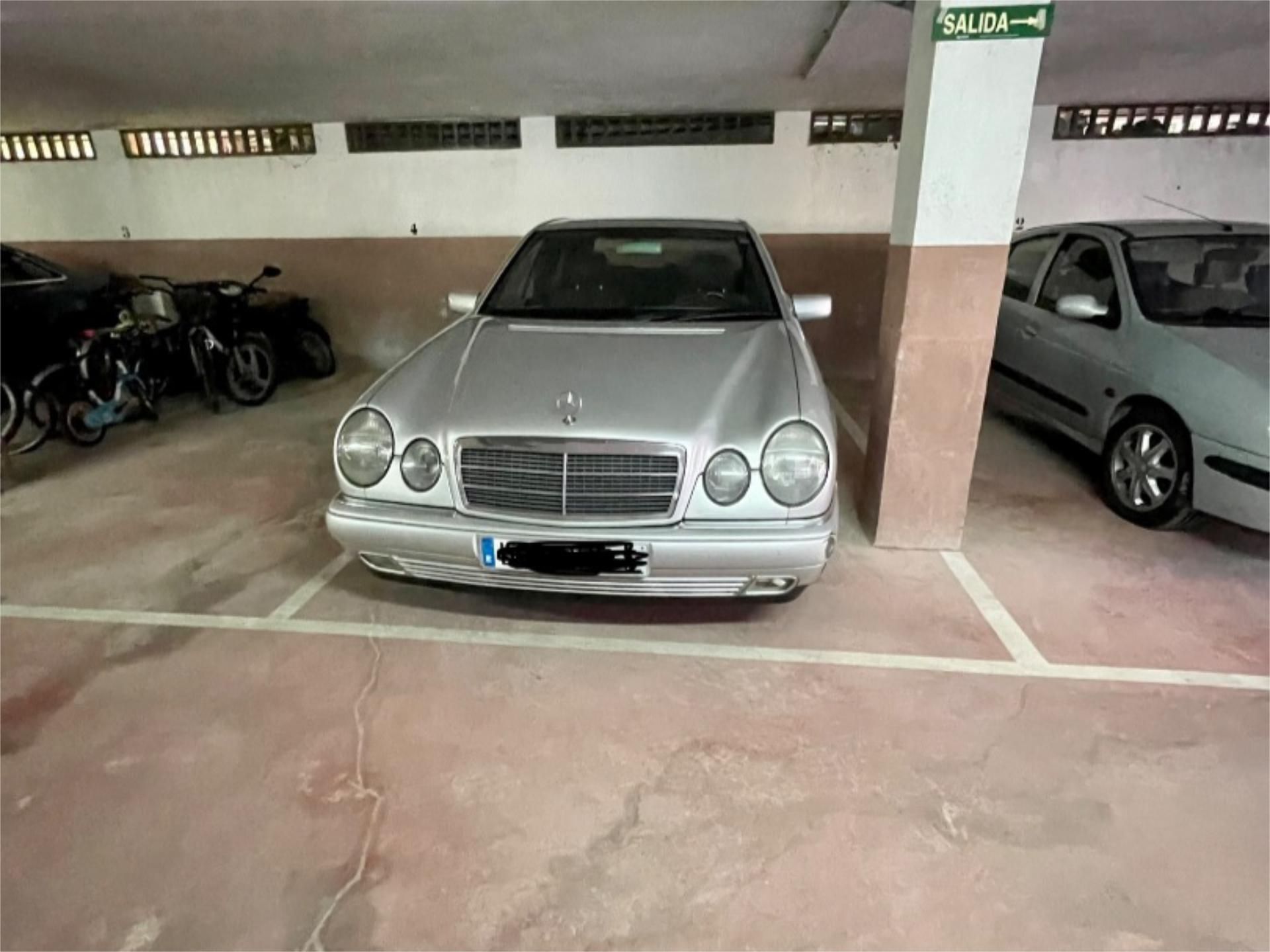 Aparcament de Garatge en venda en Noja