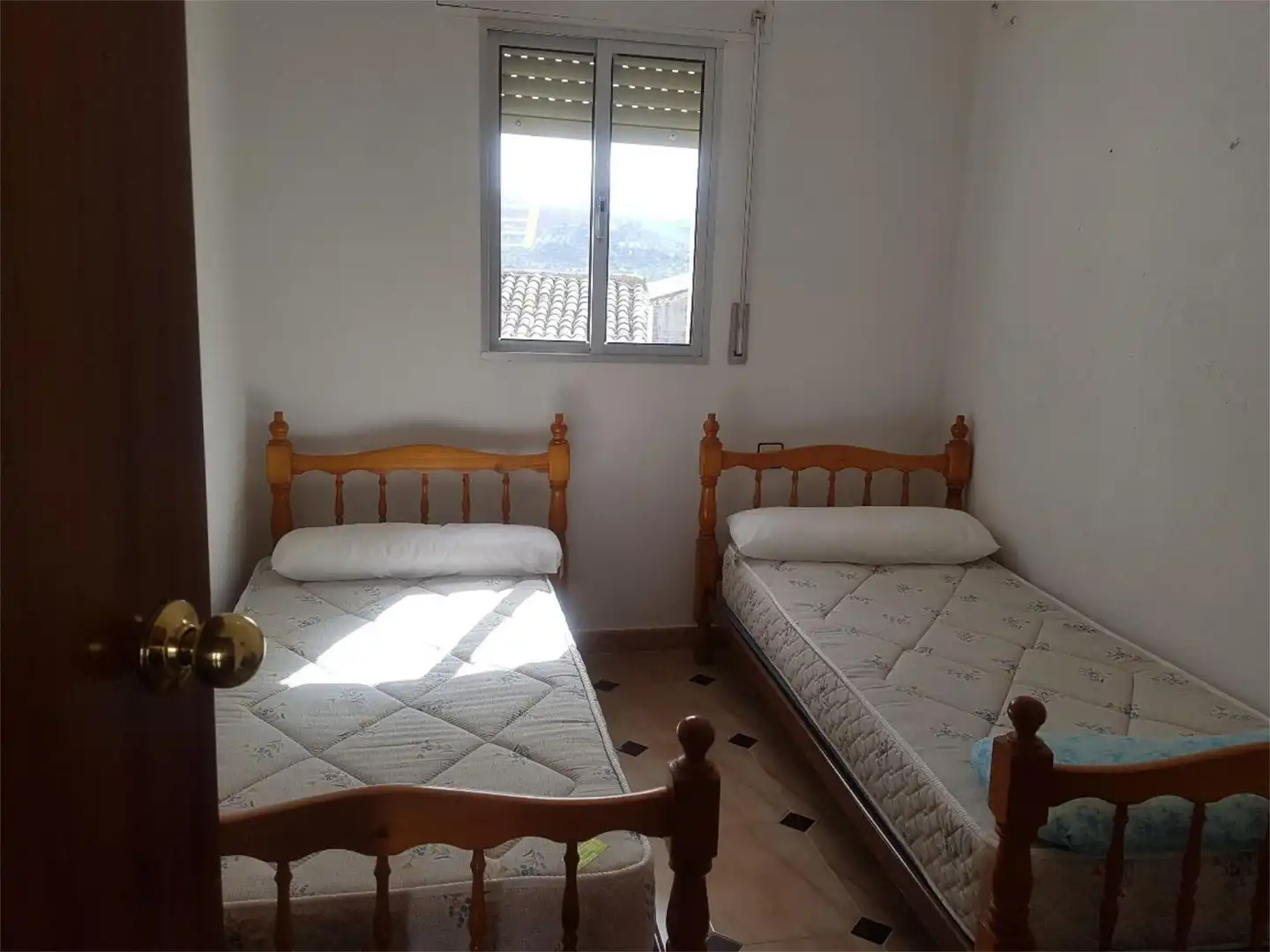 Piso en venta en Calle Díaz Crespo, 76, Algodonales Habitación de Piso en venta en Algodonales con Amueblado