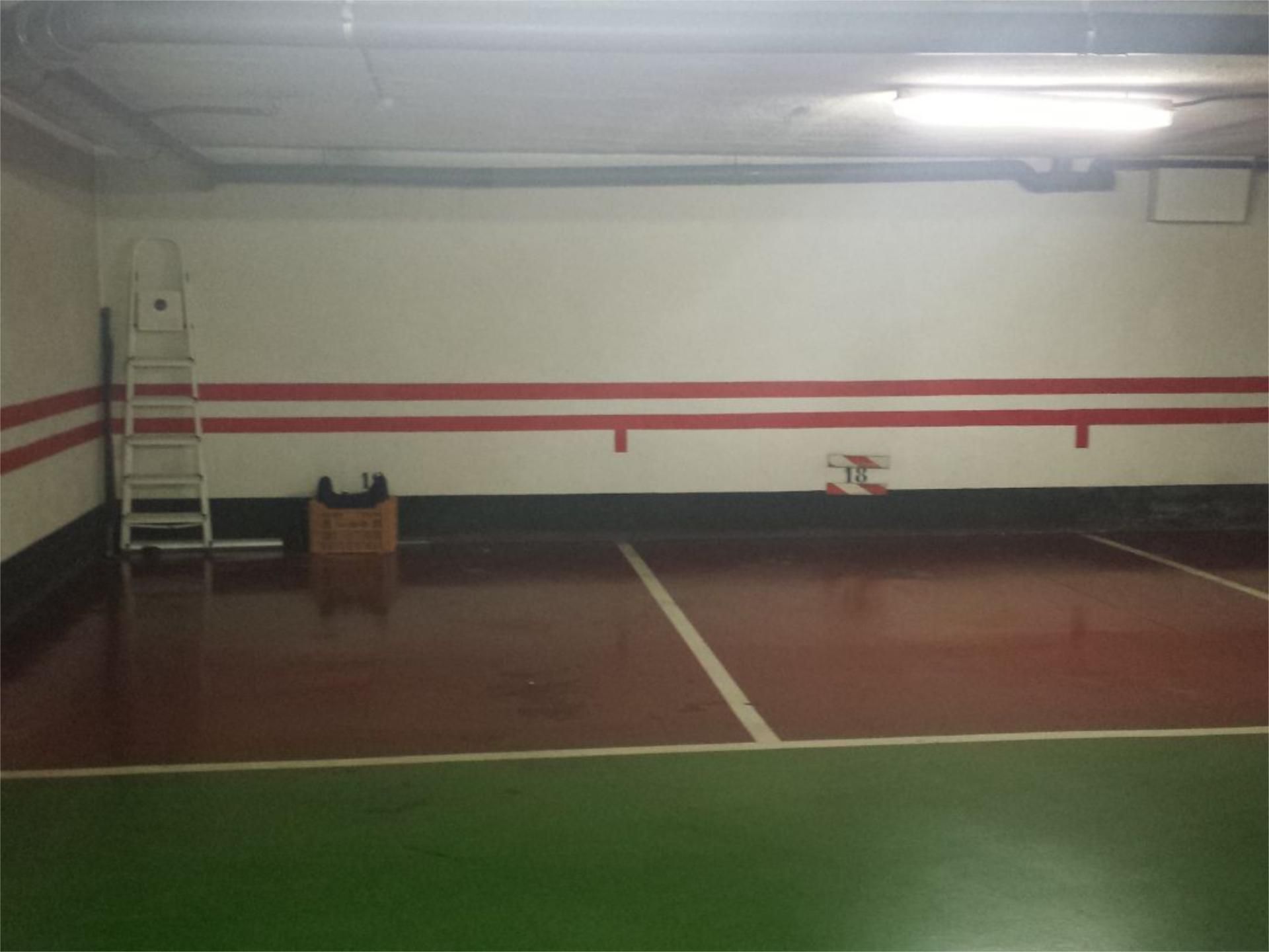 Garage to rent in  Valencia Capital