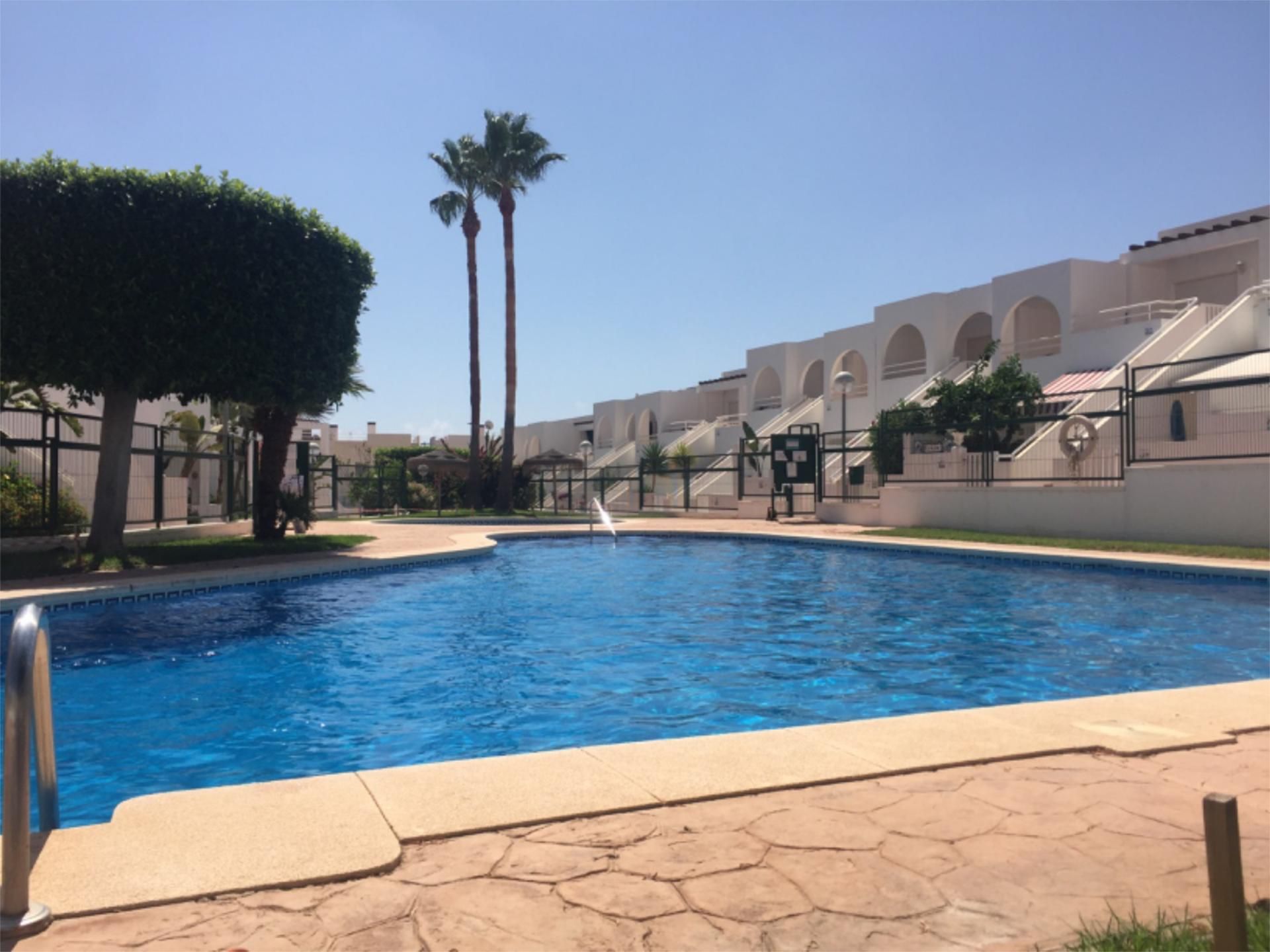 Piscina de Apartament en venda en Cuevas del Almanzora amb Jardí privat, Traster i Piscina