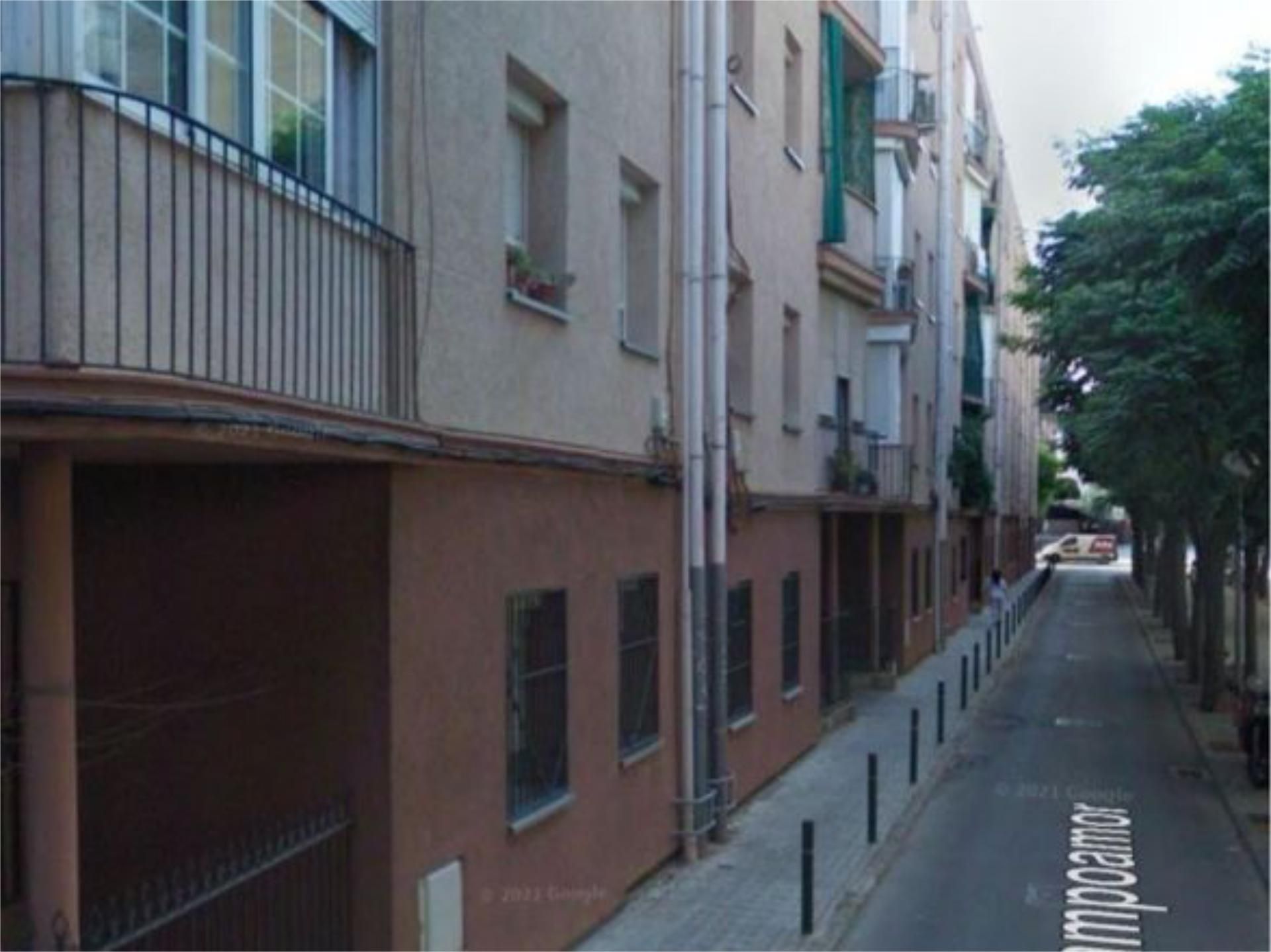 Vista exterior de Pis en venda en Sabadell