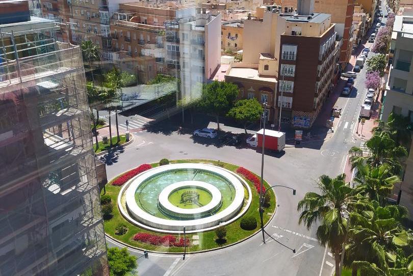 Pis de lloguer a Calle Granada, 131, Los Ángeles - Cruz de Caravaca, Almería - imatge 1 Foto 1 de Pis de lloguer a Calle Granada, 131, Los Ángeles - Cruz de Caravaca, Almería