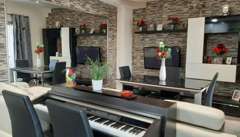 Flat for sale in Avenida de Ronda, 32, Villamartín, Cádiz - image 1 Photo 1 of Flat for sale in Avenida de Ronda, 32, Villamartín, Cádiz