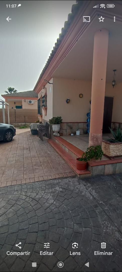 Terrassa de Casa o xalet en venda en Coria del Río amb Aire condicionat, Terrassa i Piscina