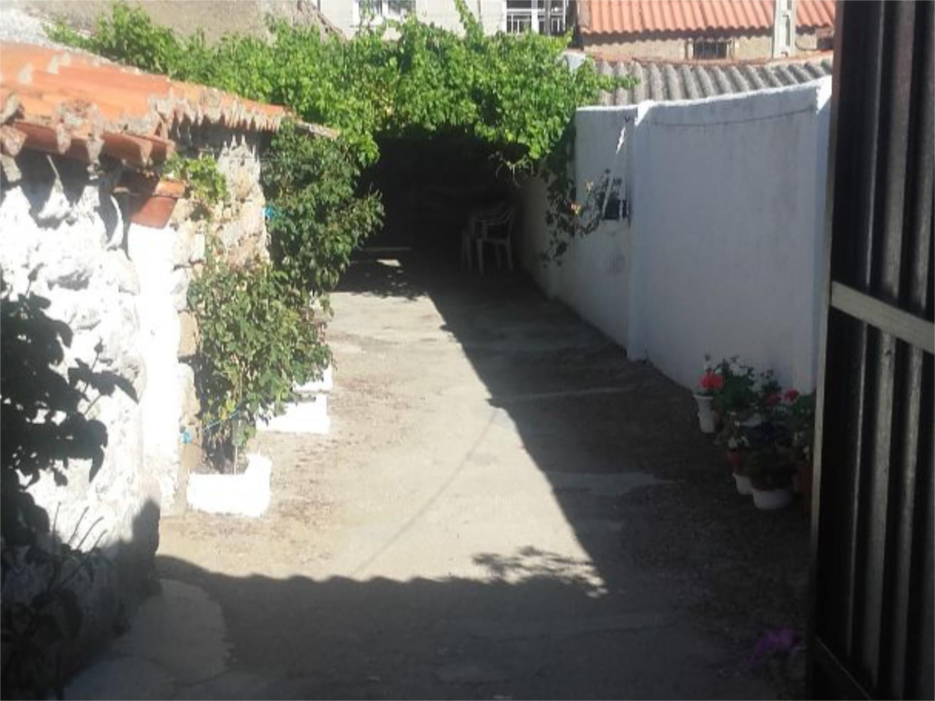 Jardí de Casa o xalet en venda en Peñausende amb Terrassa, Traster i Moblat