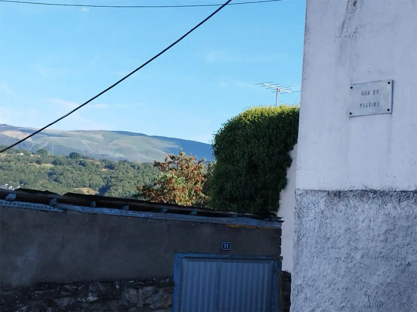 Vista exterior de Finca rústica en venda en Viana do Bolo