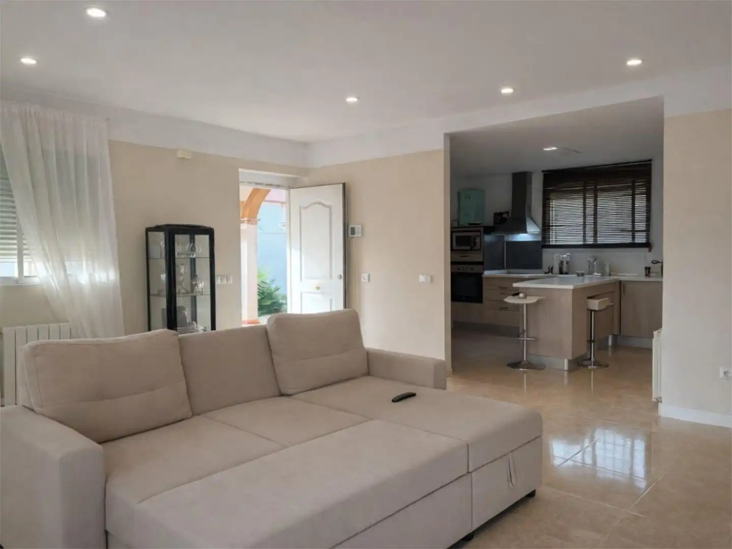 Living room of Flat for rent in Godelleta  with Private garden, Terrace and Storage room