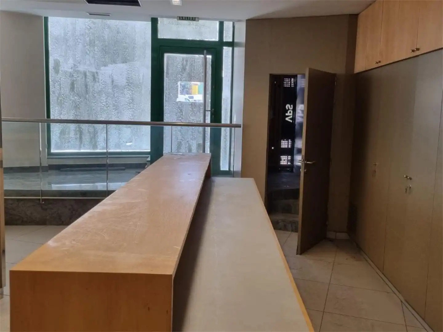 Geschaftsraum zur Miete in Avenida de Francisco Javier Sauquillo, 34, Centro Geschaftsraum zur Miete in Fuenlabrada mit Klimaanlage, Heizung und Parkett