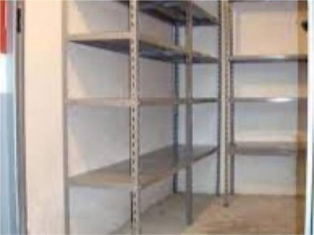 Trastero en Alquiler en Urbanizacion Nuevo Versalles, 208 en Loranca