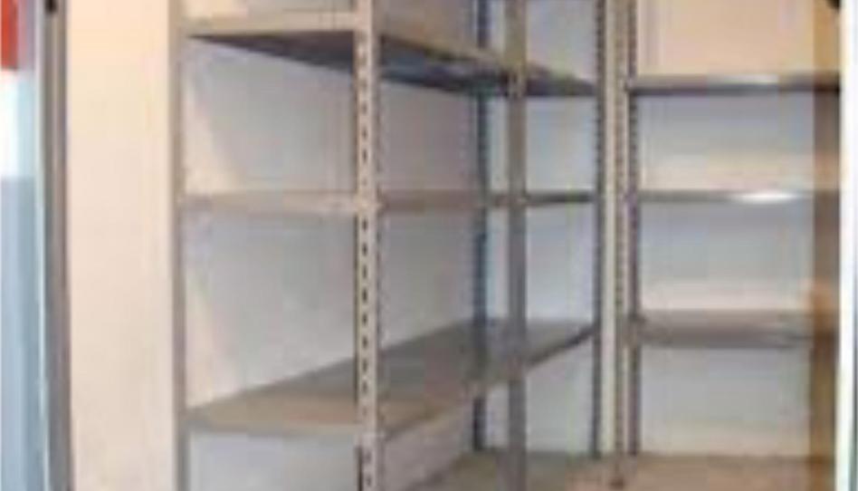 Box room to rent in Urbanizacion Nuevo Versalles, 208, Loranca, Madrid - image 1 Photo 1 of Box room to rent in Urbanizacion Nuevo Versalles, 208, Loranca, Madrid