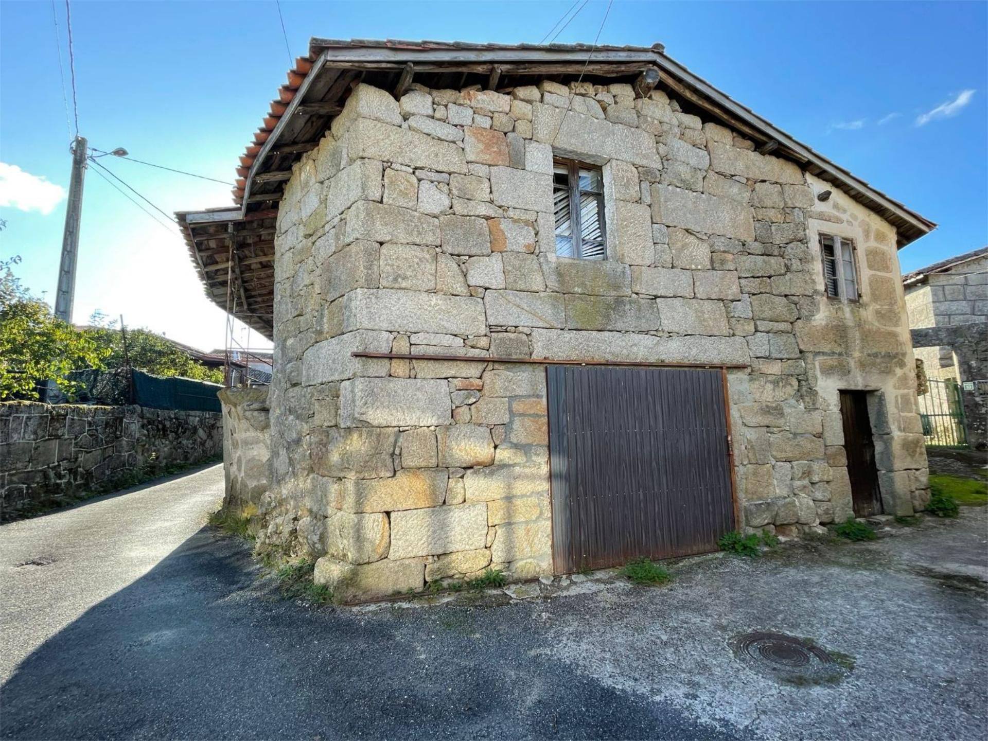 Exterior view of Country house for sale in O Pereiro de Aguiar 