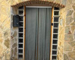 Außenansicht von Einfamilien-Reihenhaus zum verkauf in La Cañada de Verich mit Balkon