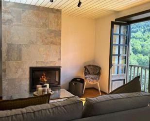 Sala d'estar de Pis de lloguer en Naut Aran amb Calefacció, Parquet i Terrassa
