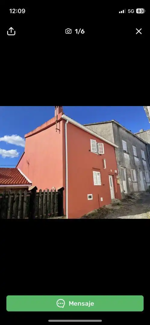 Vista exterior de Casa adosada en venta en Santiago de Compostela  con Calefacción, Parquet y Trastero