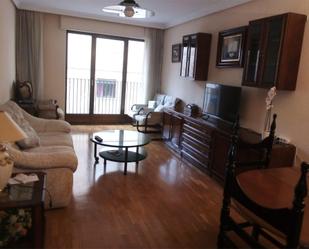 Living room of Flat to rent in Salamanca Capital  with Terrace and Balcony