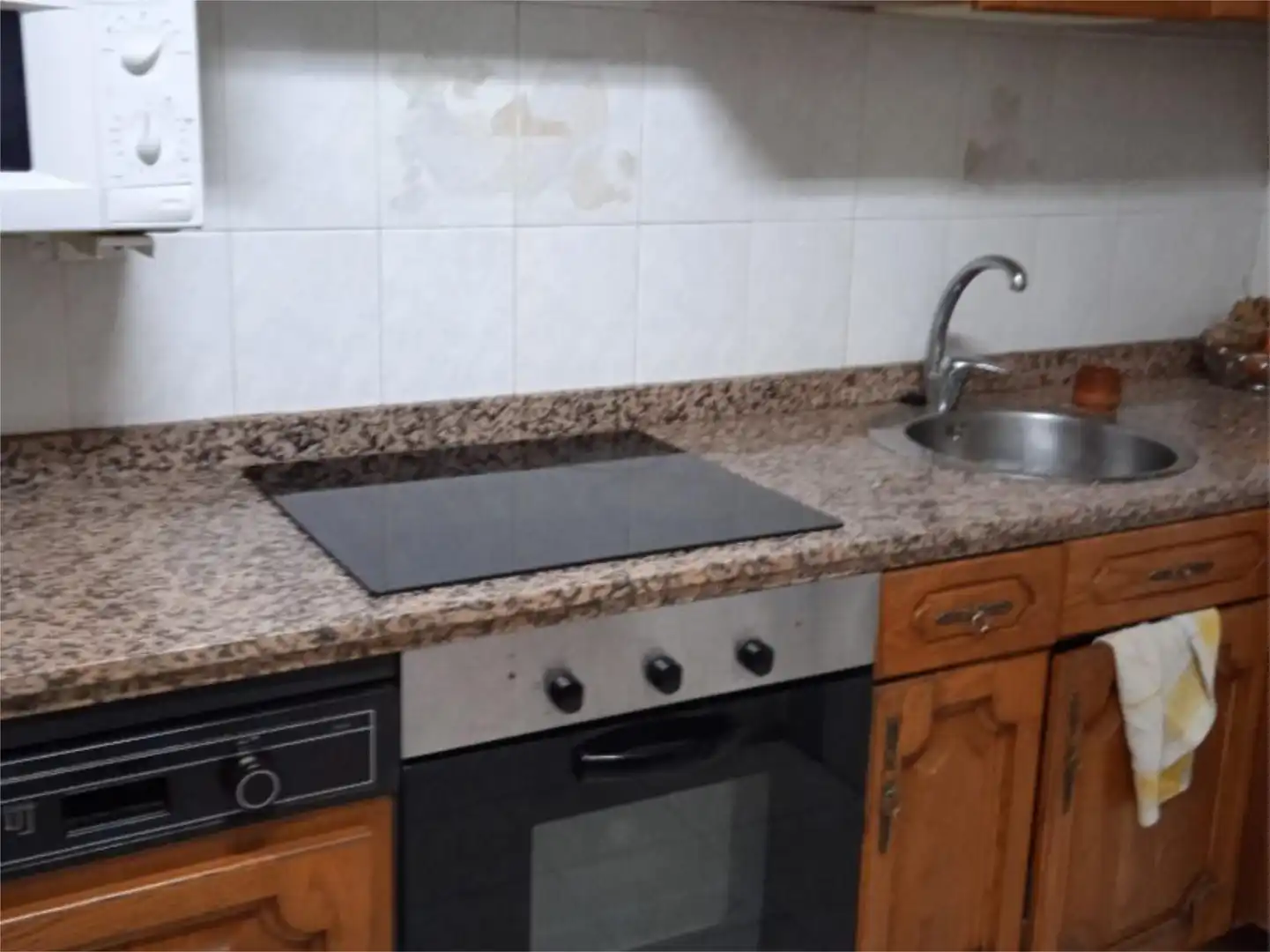 Flat for rent in Calle Rodríguez Fabres, 19, Labradores Kitchen of Flat for rent in Salamanca Capital with Terrace and Balcony