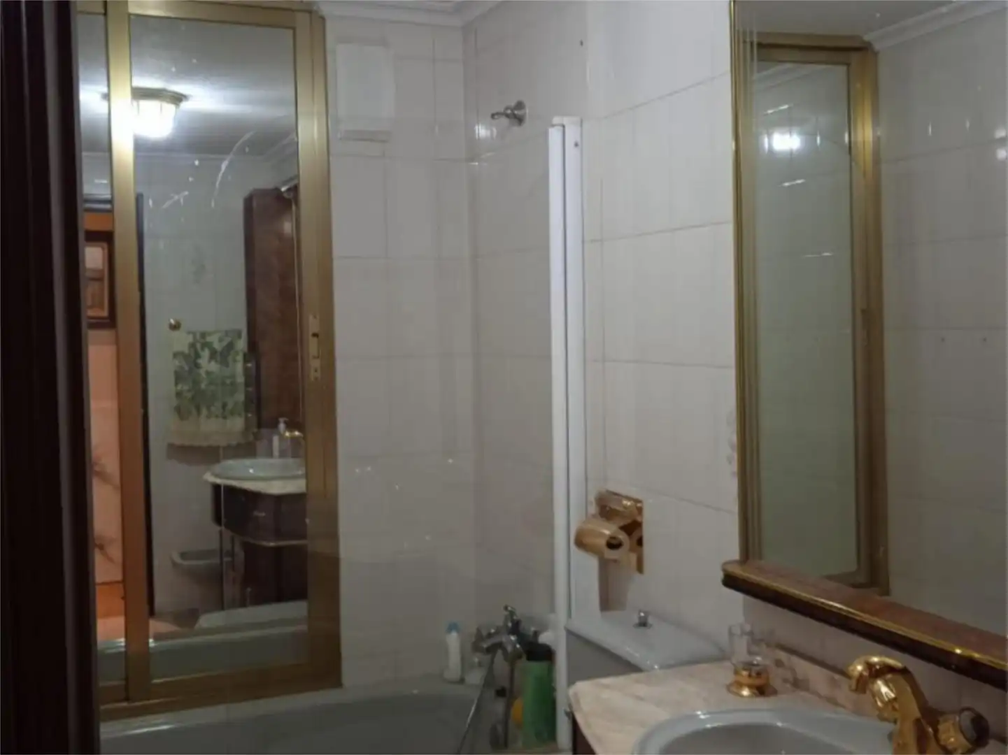 Flat for rent in Calle Rodríguez Fabres, 19, Labradores Bathroom of Flat for rent in Salamanca Capital with Terrace and Balcony