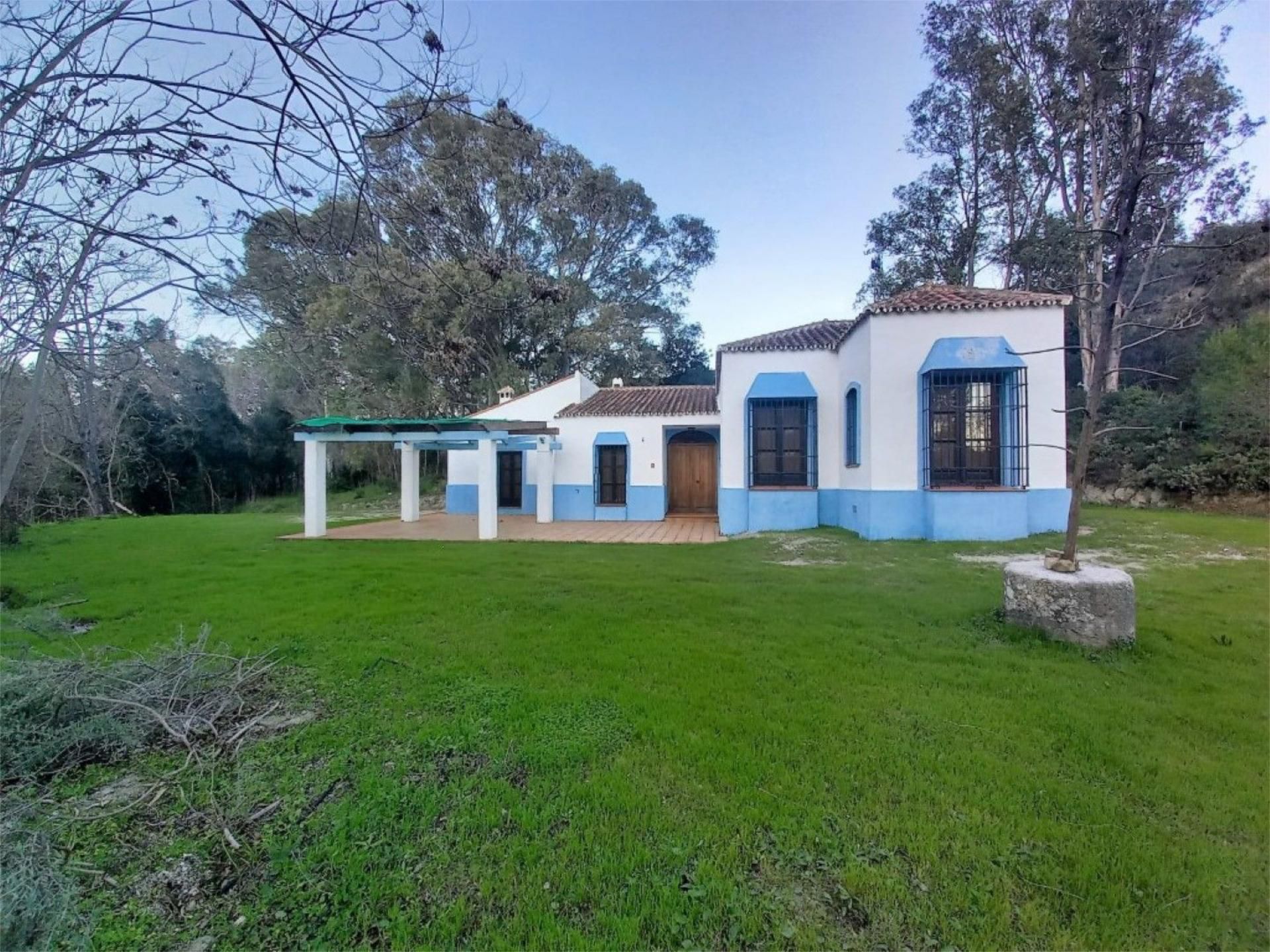 Exterior view of Country house for sale in Casares  with Terrace