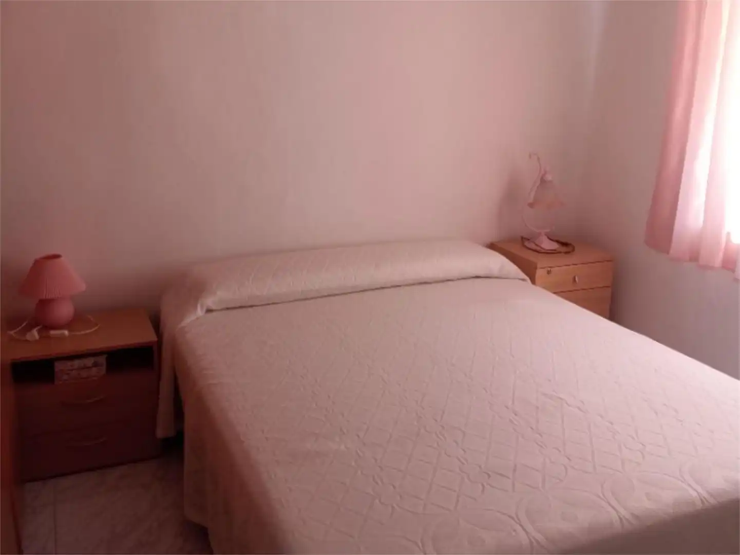 Schlafzimmer von Einfamilien-Reihenhaus zum Verkauf in Viso del Marqués mit Klimaanlage und Möbliert