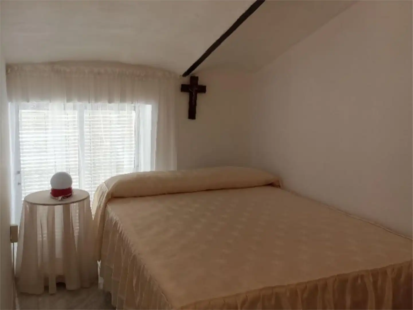 Schlafzimmer von Einfamilien-Reihenhaus zum Verkauf in Viso del Marqués mit Klimaanlage und Möbliert