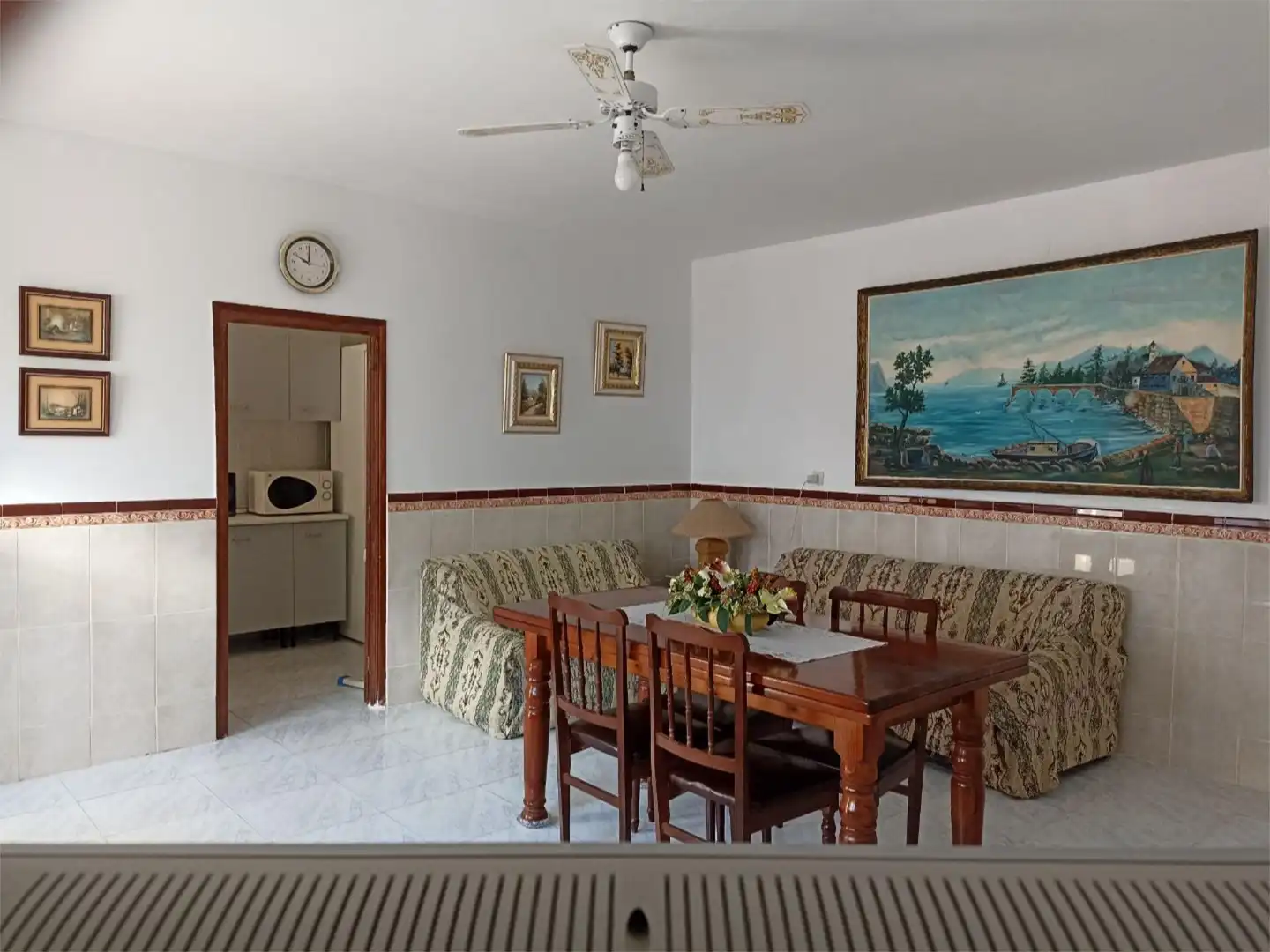 Wohnzimmer von Einfamilien-Reihenhaus zum Verkauf in Viso del Marqués mit Klimaanlage und Möbliert