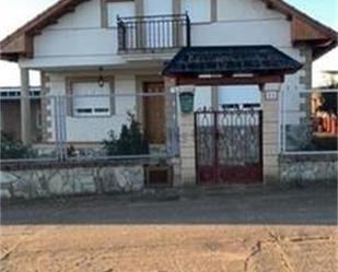 Exterior view of Single-family semi-detached for sale in Brime de Sog  with Terrace