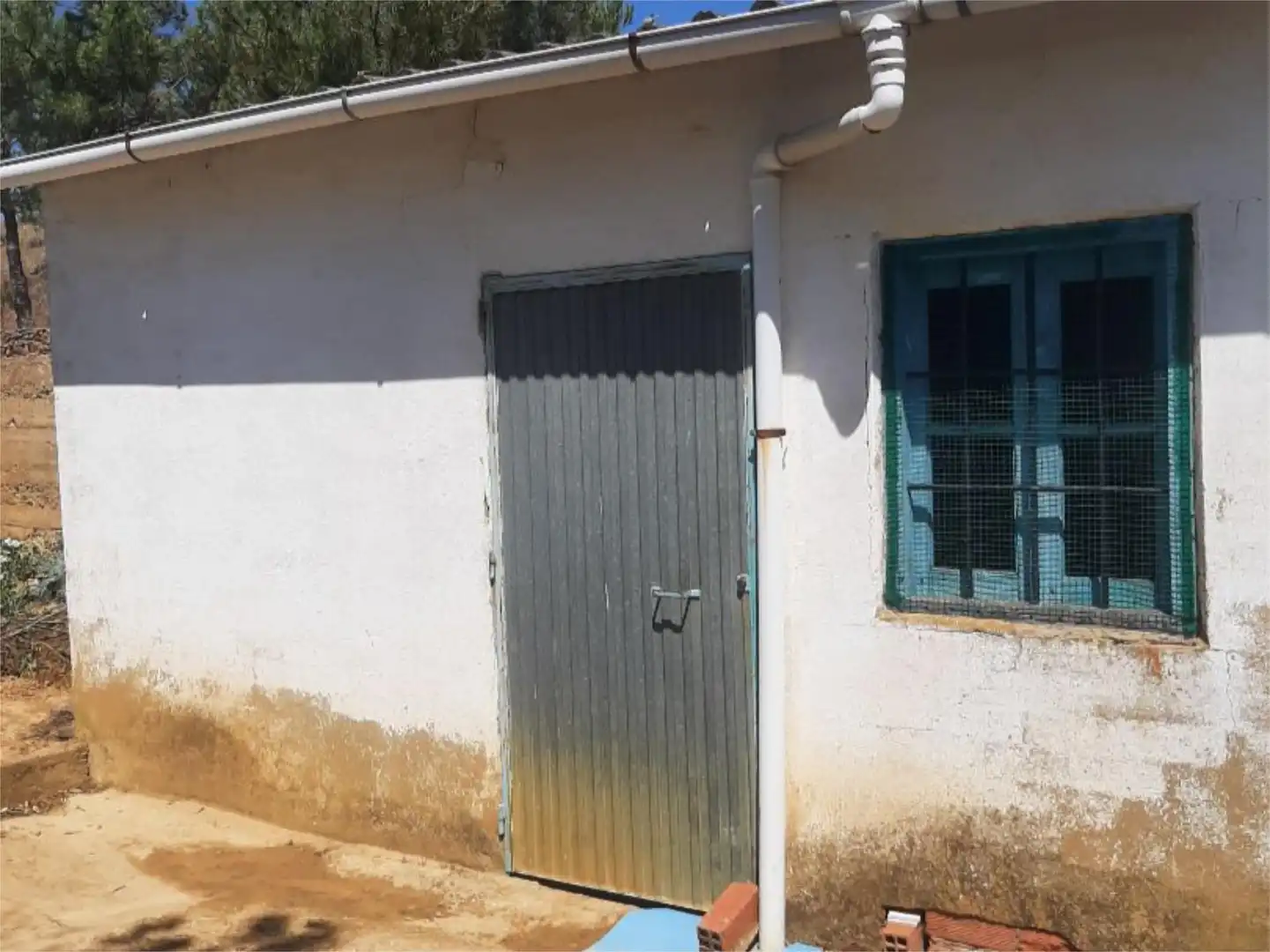 Vista exterior de Finca rústica de lloguer en Chozas de Abajo