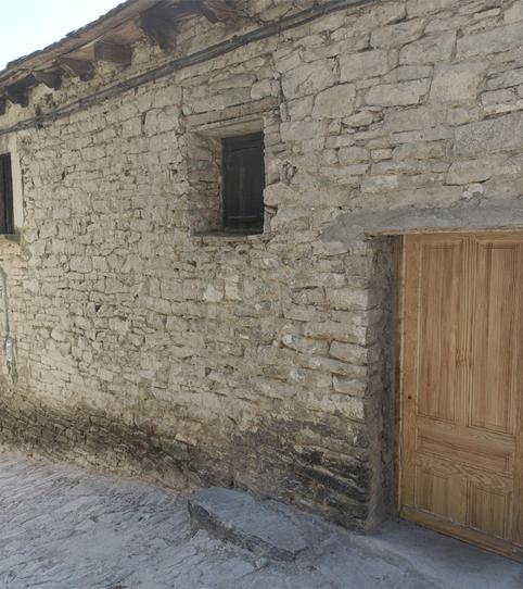 Country house for sale in Partida Osia, 50, Poblaciones sur, Huesca - image 2 Photo 2 of Country house for sale in Partida Osia, 50, Poblaciones sur, Huesca
