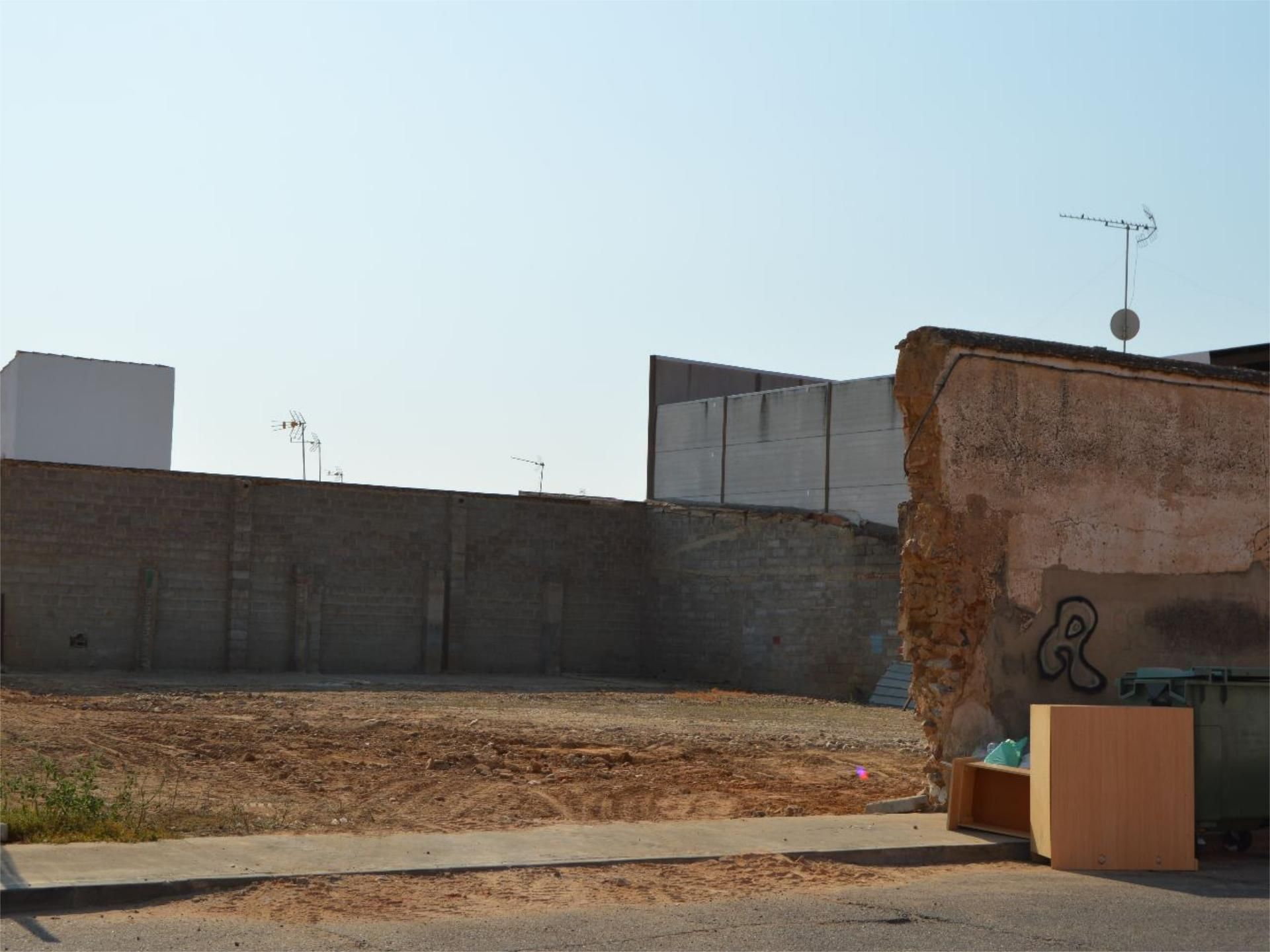 Exterior view of Land for sale in Puebla de la Calzada