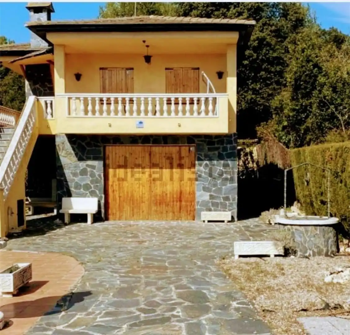 Casa o chalet en venta en Carrer Camí Antic de Caldes, 73, Lliçà d'Amunt Vista exterior de Casa o chalet en venta en Lliçà d'Amunt con Aire acondicionado, Calefacción y Jardín privado