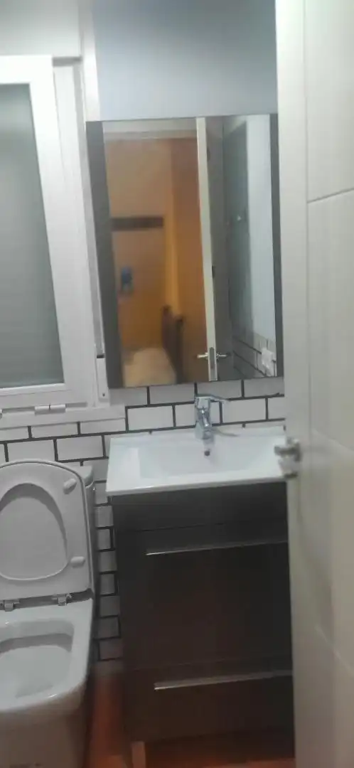 Casa adosada en venta en Calle Frontón, 14, Frumales Baño de Casa adosada en venta en Frumales con Calefacción, Terraza y Amueblado