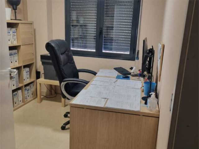 Oficina en Alquiler en Calle de Canarias, 3 en Renfe - Bulevar 1ª y 2ª Fase