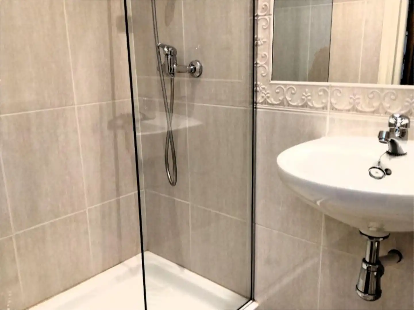 Flat for sale in Rúa de Urzaiz, 91, Fátima Bathroom of Flat for sale in Vigo with Terrace