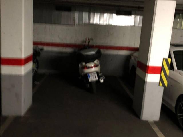 Garaje en Alquiler en Carrer del Corral, 2B en La Bordeta