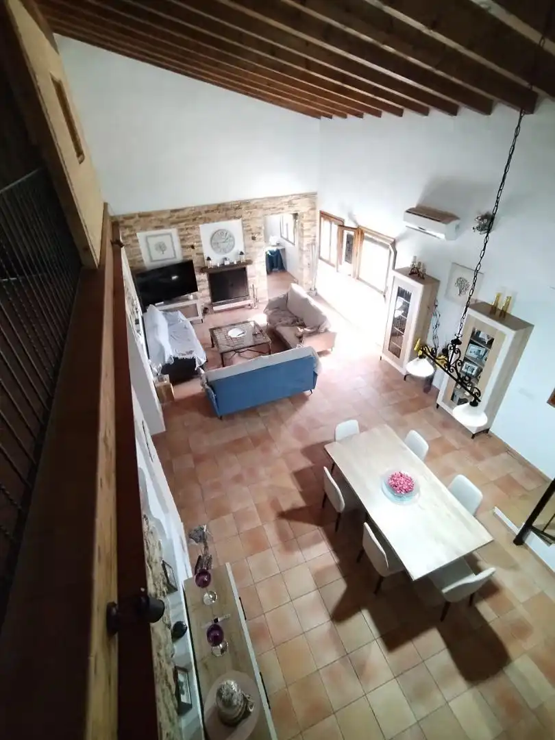 Pis en venda a Calle Santa Quiteria, 25, Elche de la Sierra Sala d'estar de Pis en venda en Elche de la Sierra amb Aire condicionat, Calefacció i Jardí privat