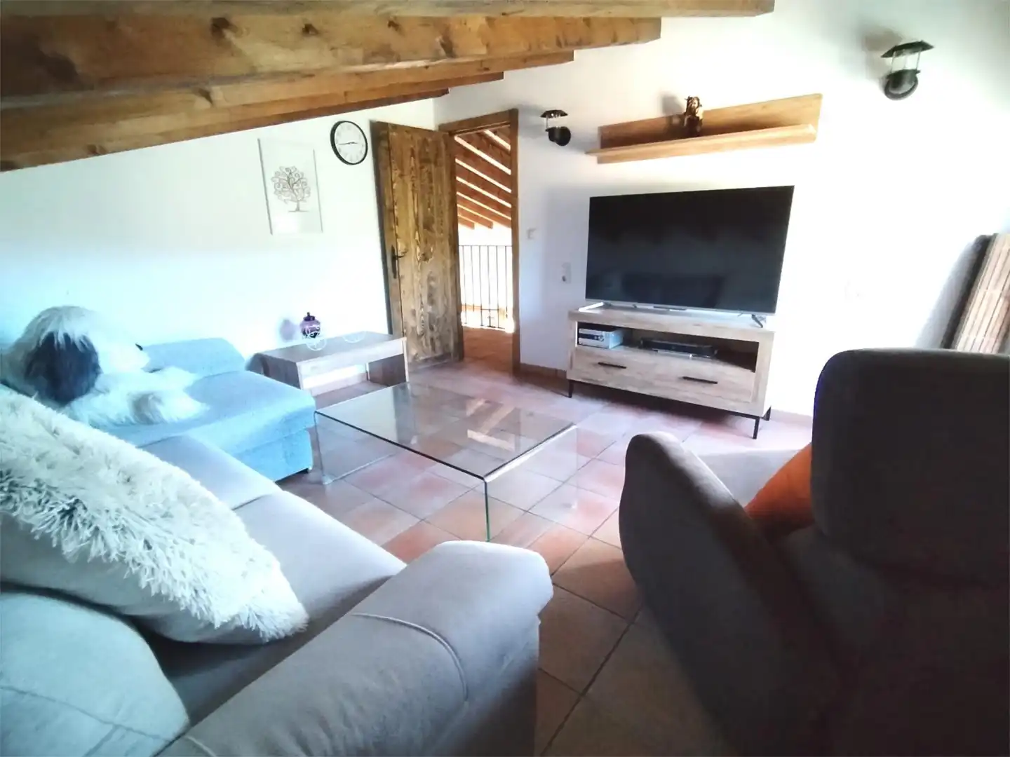 Pis en venda a Calle Santa Quiteria, 25, Elche de la Sierra Sala d'estar de Pis en venda en Elche de la Sierra amb Aire condicionat, Calefacció i Jardí privat